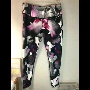 CALIA by Carrie Underwood Purple and Black Floral Leggings